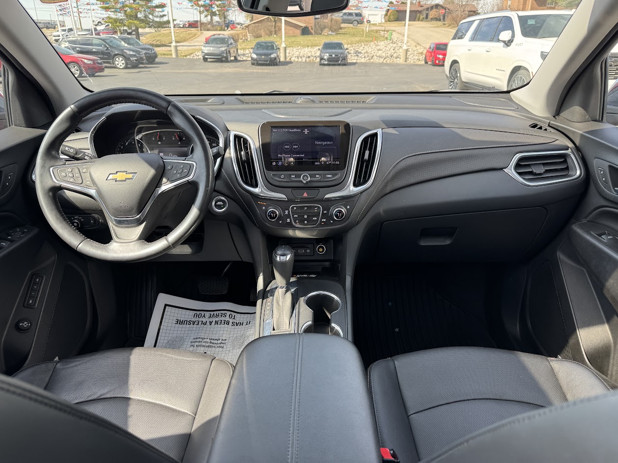 2020 Chevrolet Equinox Vehicle Photo in BOONVILLE, IN 47601-9633