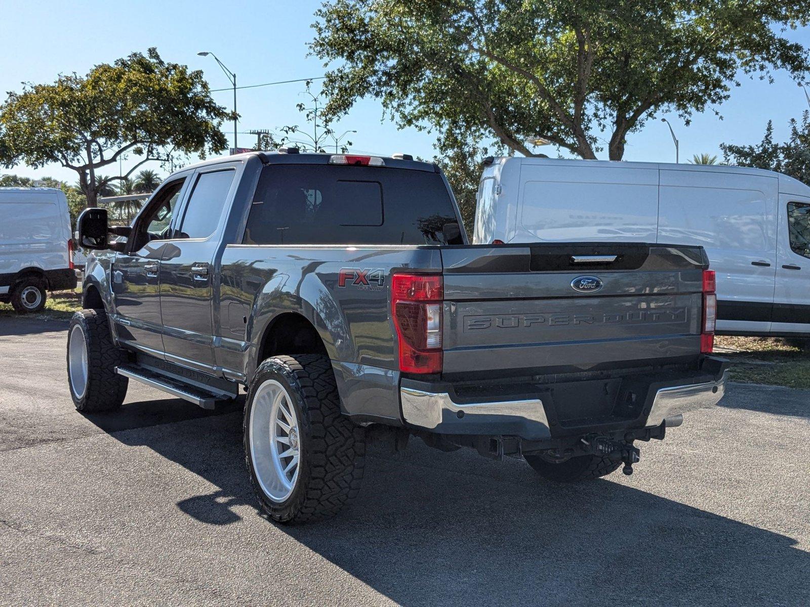 2021 Ford Super Duty F-250 SRW Vehicle Photo in Miami, FL 33015