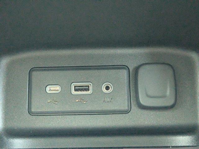 2022 Chevrolet Equinox Vehicle Photo in BRUNSWICK, GA 31525-1881