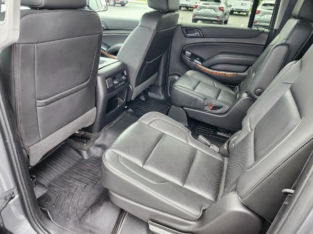 2018 Chevrolet Suburban Vehicle Photo in GREEN BAY, WI 54304-5303
