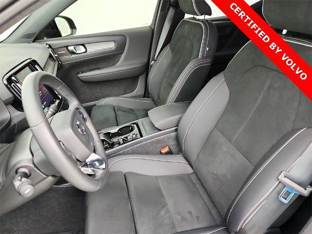 2024 Volvo XC40 Vehicle Photo in Grapevine, TX 76051