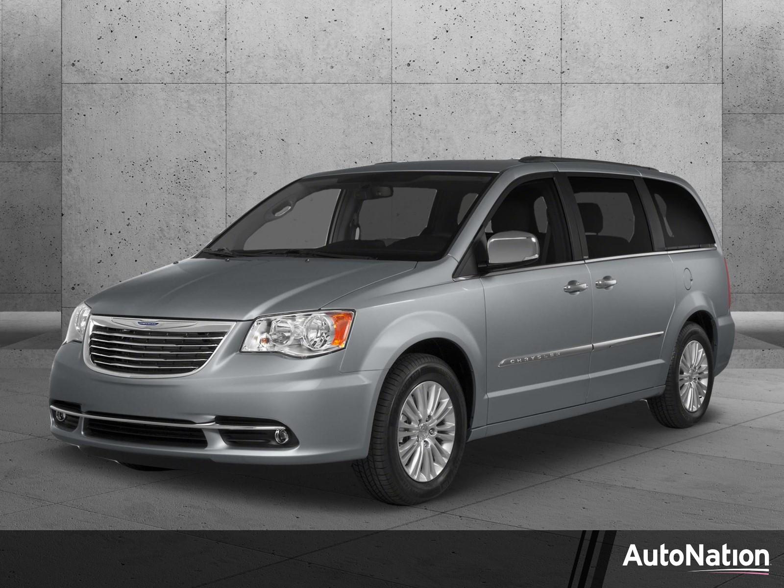 2015 Chrysler Town & Country Vehicle Photo in Miami, FL 33015