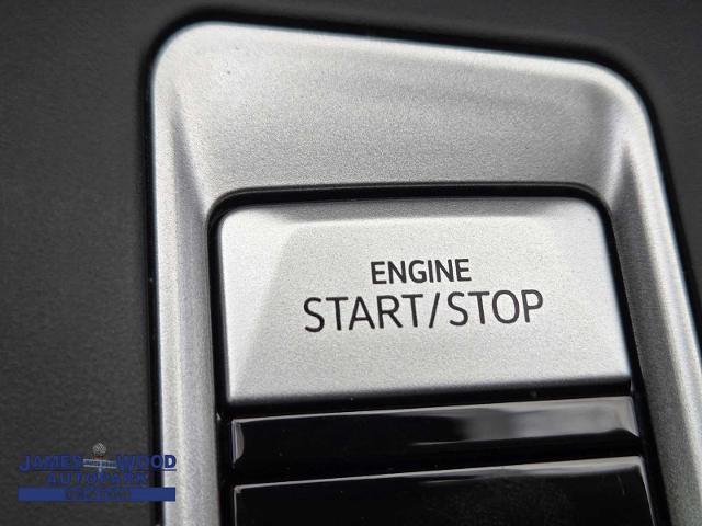 2025 Volkswagen Atlas Vehicle Photo in DENTON, TX 76210-9321