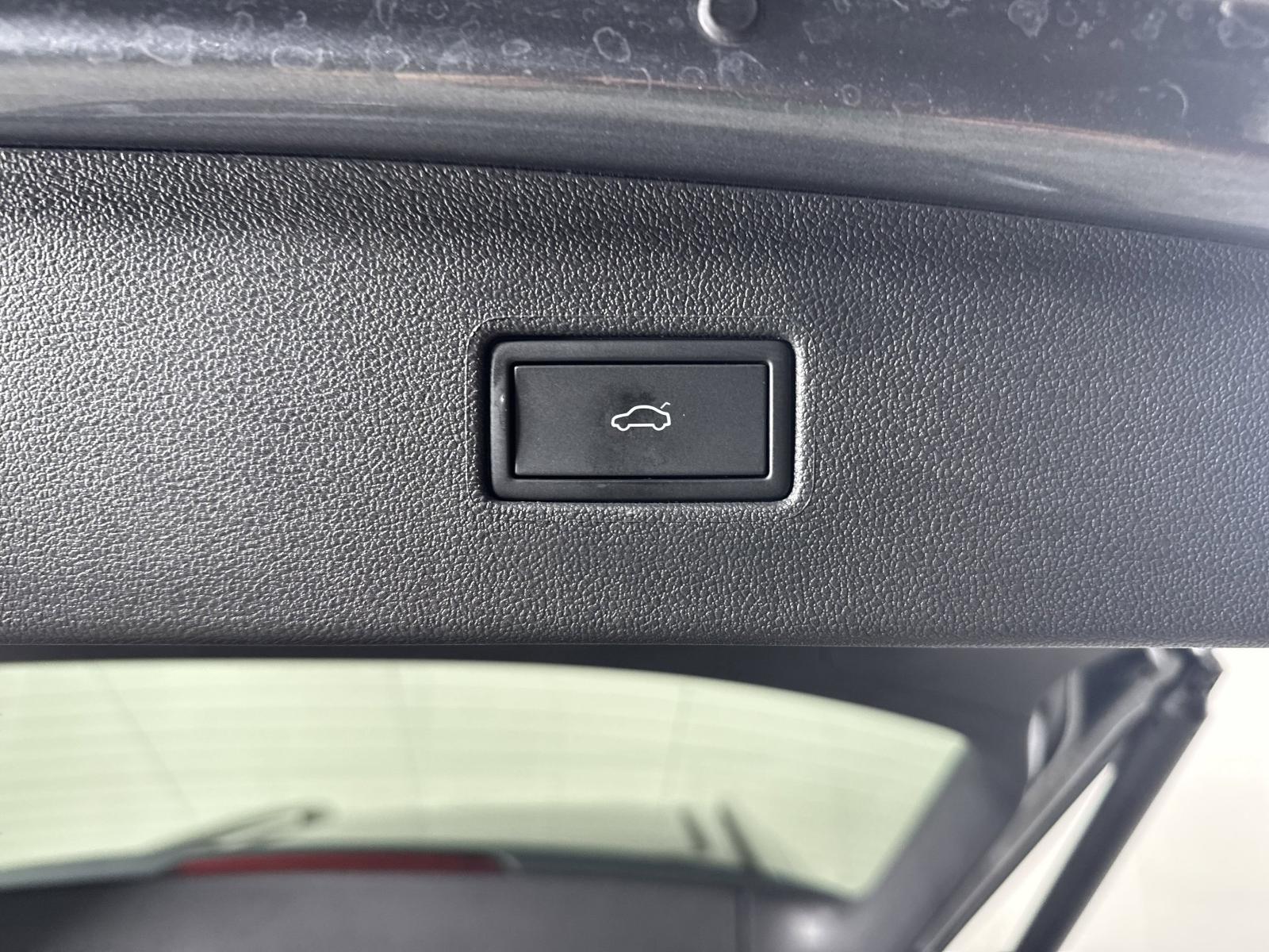 2024 Volkswagen Tiguan Vehicle Photo in Georgetown, TX 78626