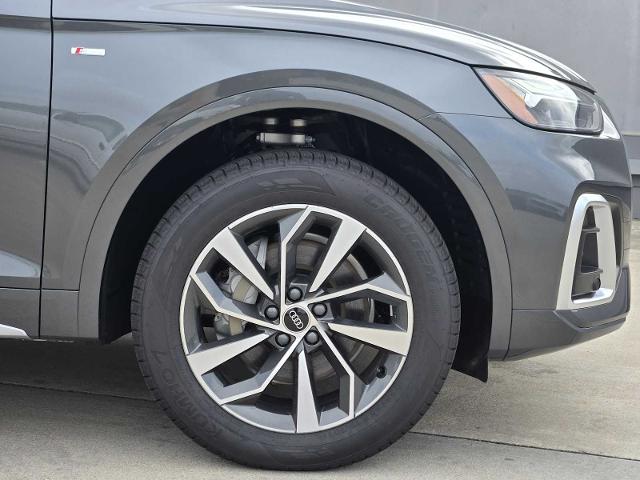 2025 Audi Q5 Vehicle Photo in SUGAR LAND, TX 77478