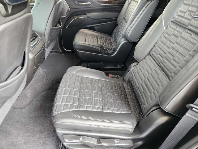 2024 Cadillac Escalade Vehicle Photo in HOUSTON, TX 77079