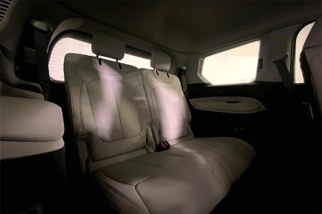 2022 Jeep Grand Cherokee L Vehicle Photo in Kansas City, MO 64114