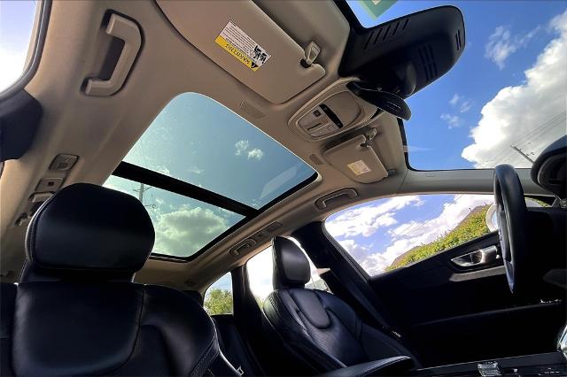 2022 Volvo XC60 Vehicle Photo in Houston, TX 77007