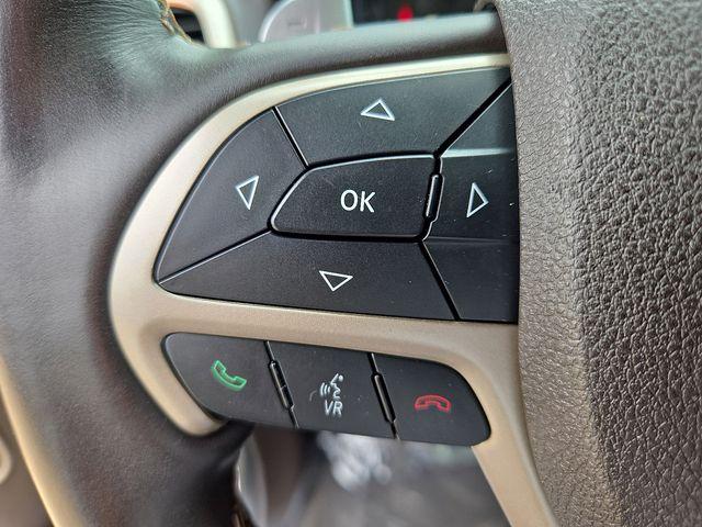 2017 Jeep Grand Cherokee Vehicle Photo in WATERTOWN, CT 06795-3318