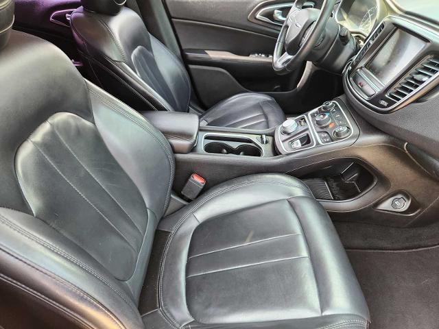 2017 Chrysler 200 Vehicle Photo in DENTON, TX 76210-9321
