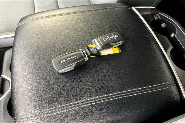 2022 Ram 1500 Vehicle Photo in TOPEKA, KS 66609-0000