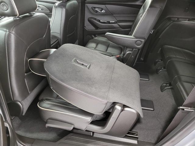 2024 Chevrolet Traverse Limited Vehicle Photo in APPLETON, WI 54914-4656