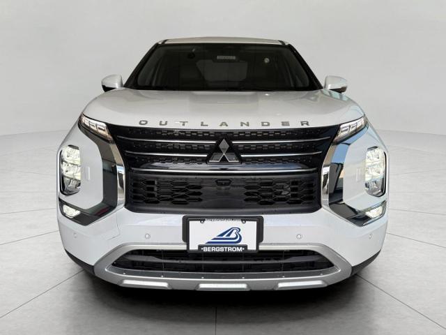 2023 Mitsubishi Outlander Vehicle Photo in Appleton, WI 54914