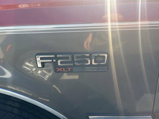 1993 Ford F-250 Vehicle Photo in PUYALLUP, WA 98371-4149