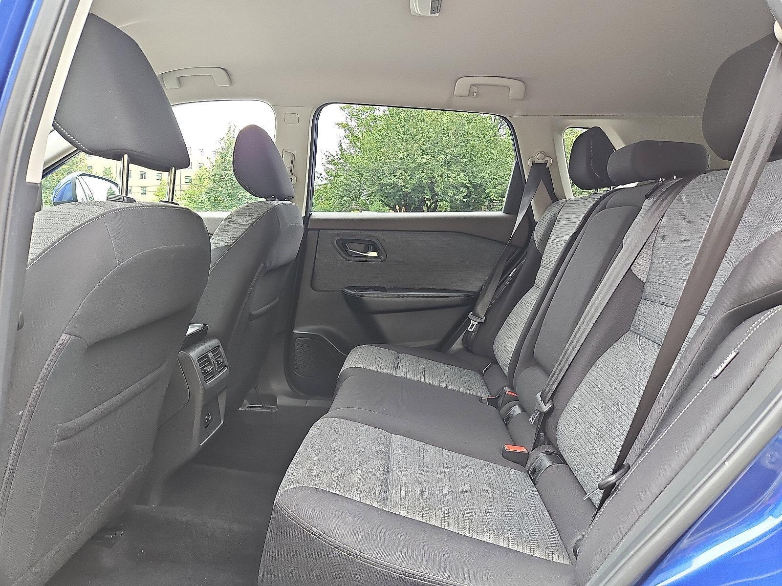 2021 Nissan Rogue Vehicle Photo in Jenkintown, PA 19046