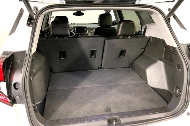 2023 GMC Terrain Vehicle Photo in Lees Summit, MO 64086