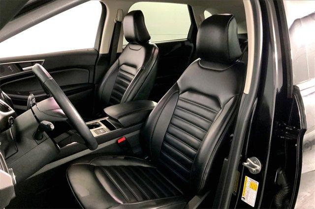2024 Ford Edge Vehicle Photo in KANSAS CITY, MO 64114-4502