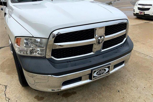 2016 Ram 1500 Vehicle Photo in TOPEKA, KS 66609-0000