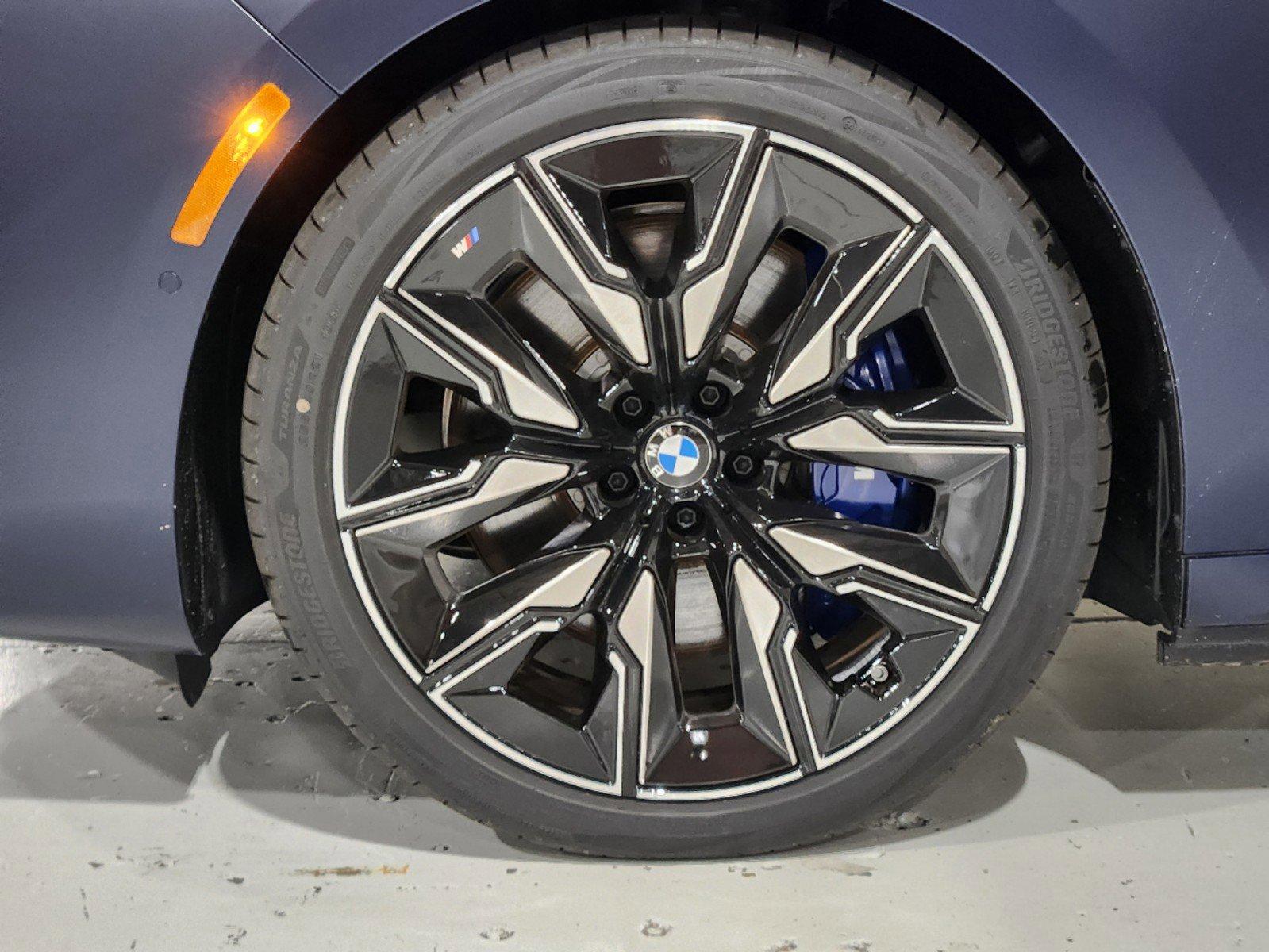 2024 BMW i7 Vehicle Photo in GRAPEVINE, TX 76051