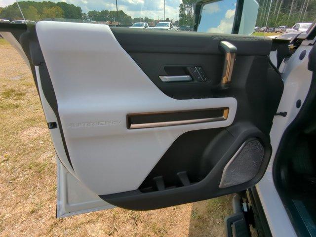 2025 GMC HUMMER EV SUV Vehicle Photo in ALBERTVILLE, AL 35950-0246