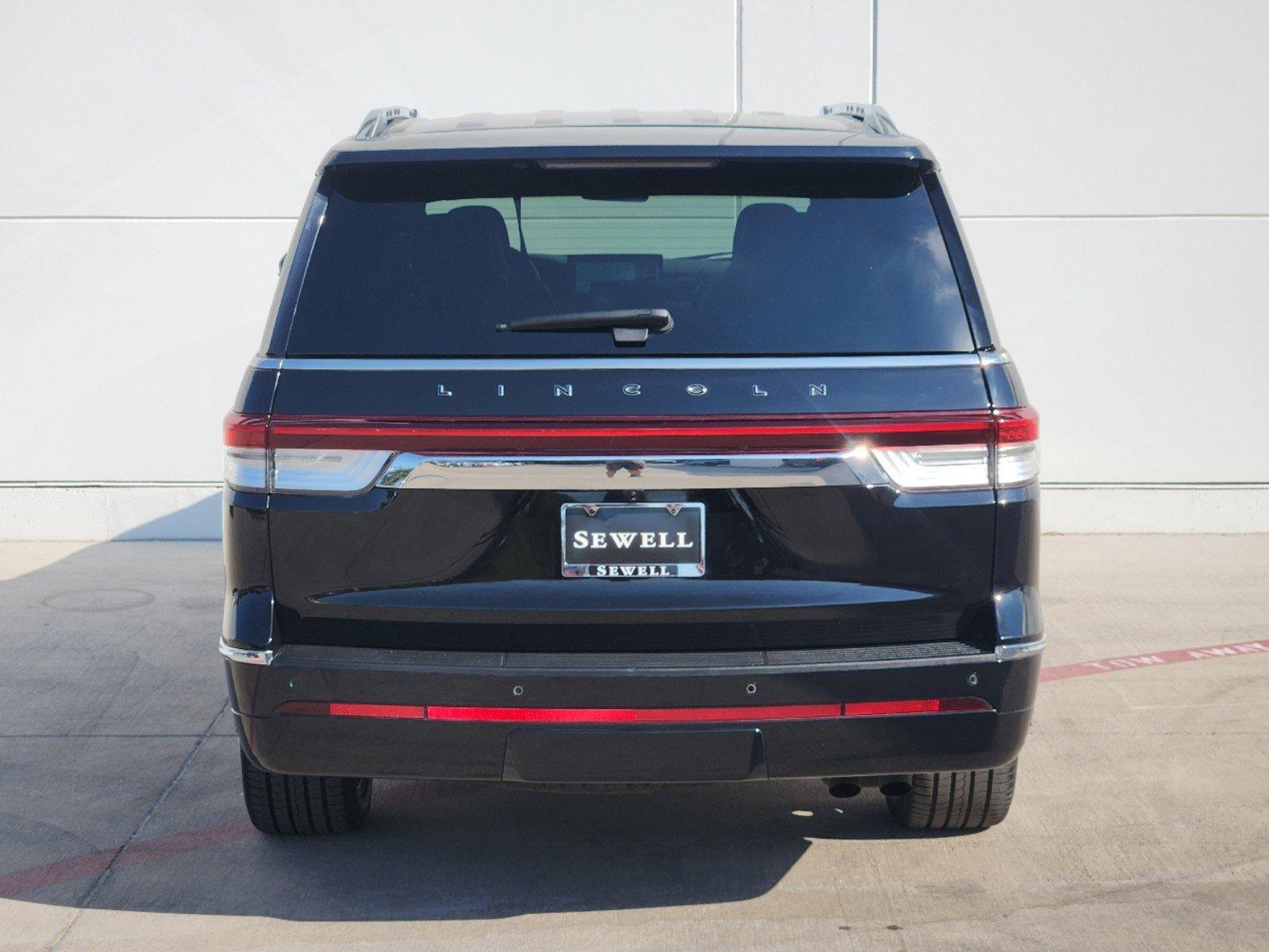 2022 Lincoln Navigator Vehicle Photo in GRAPEVINE, TX 76051-8302