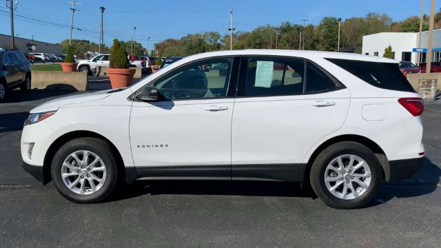 2019 Chevrolet Equinox Vehicle Photo in MOON TOWNSHIP, PA 15108-2571