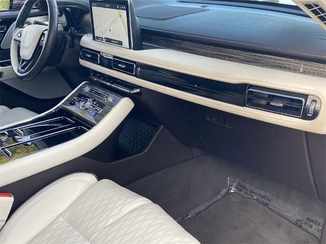 2021 Lincoln Aviator Vehicle Photo in GOODYEAR, AZ 85338-1310