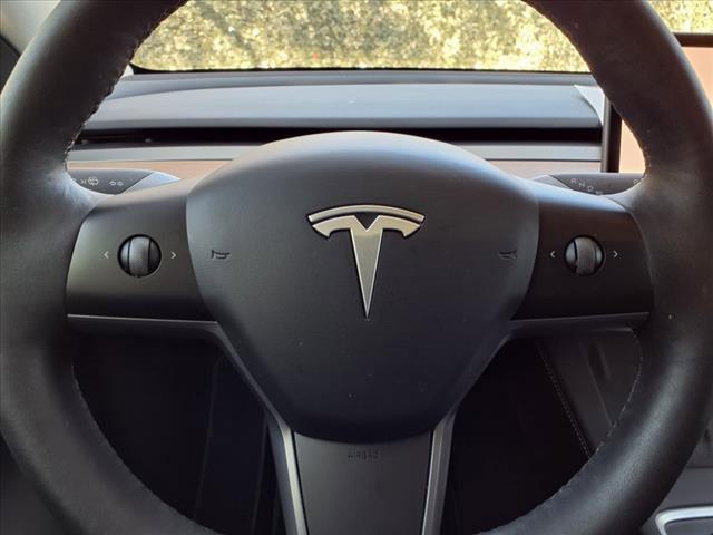 2023 Tesla Model Y Vehicle Photo in SAN ANTONIO, TX 78230-1001