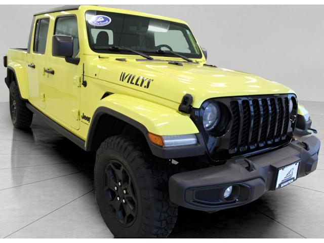 2023 Jeep Gladiator Vehicle Photo in Green Bay, WI 54304