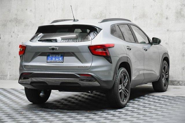 2025 Chevrolet Trax Vehicle Photo in EVERETT, WA 98203-5662