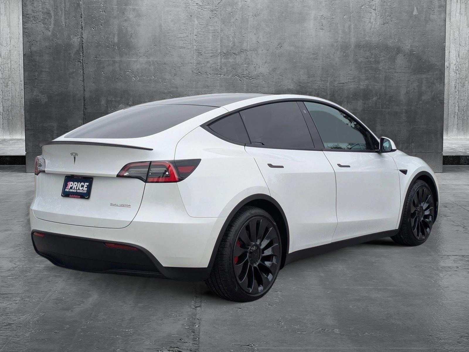 2020 Tesla Model Y Vehicle Photo in Sarasota, FL 34231