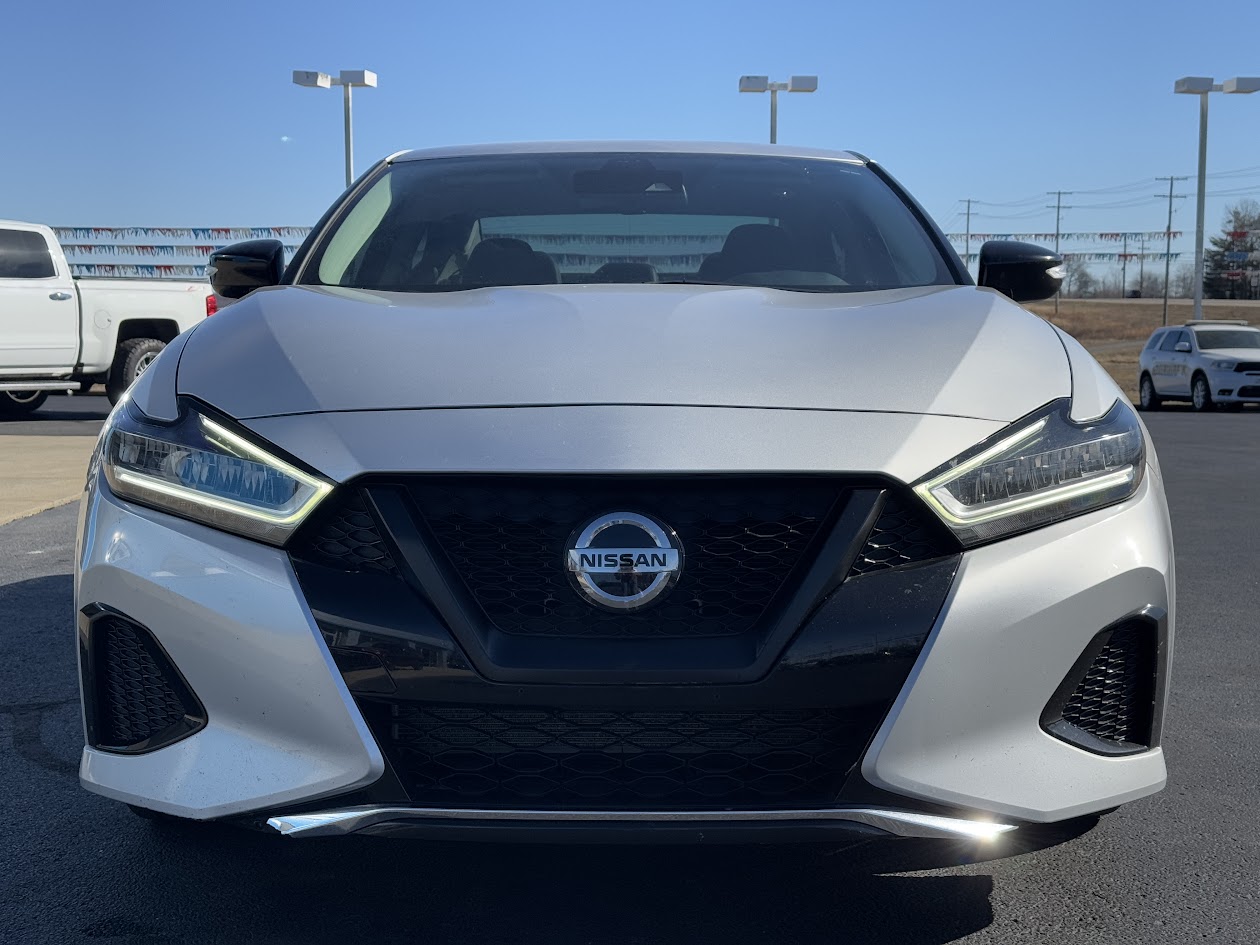 2021 Nissan Maxima Vehicle Photo in BOONVILLE, IN 47601-9633