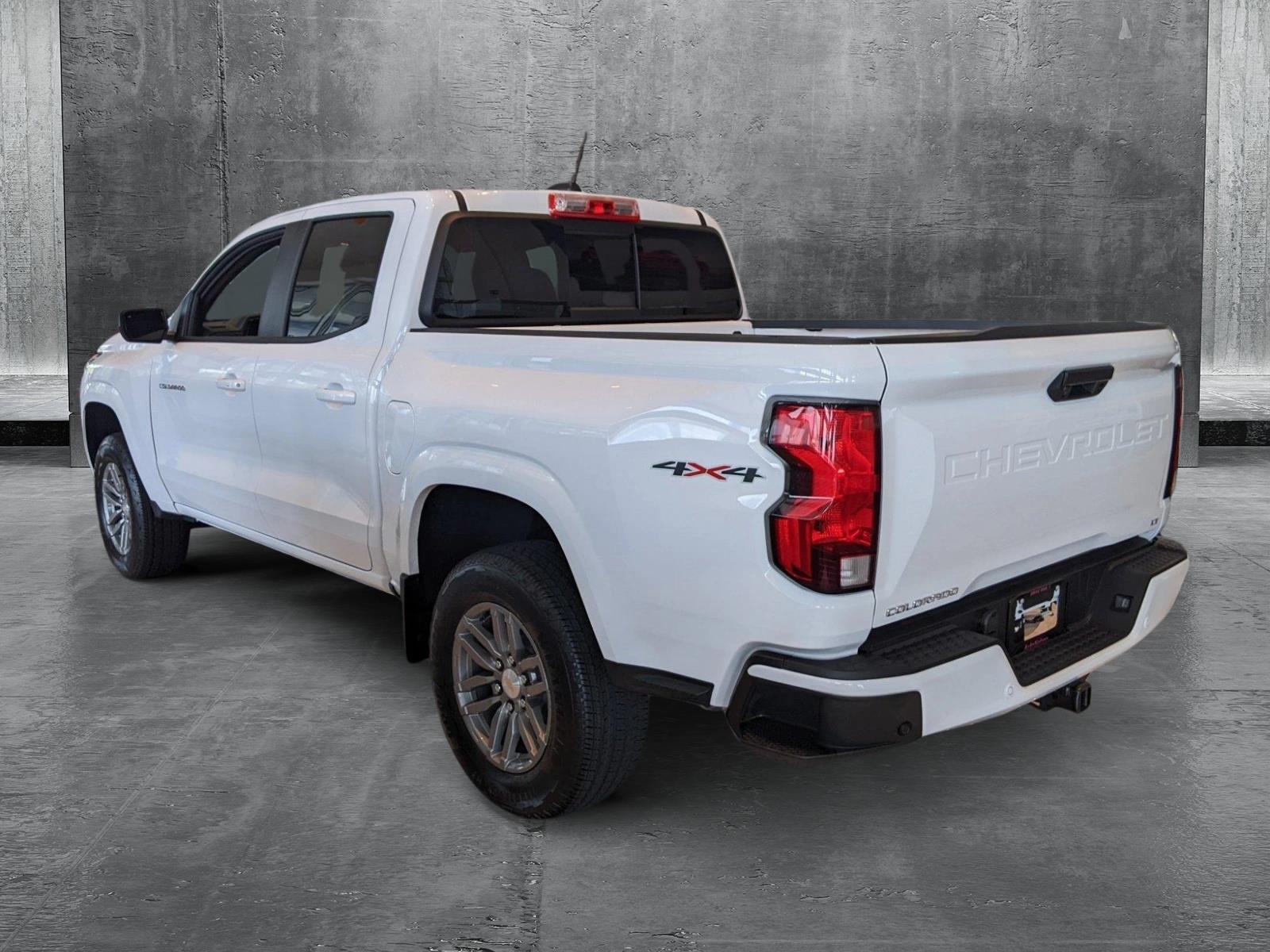 2024 Chevrolet Colorado Vehicle Photo in MIAMI, FL 33172-3015