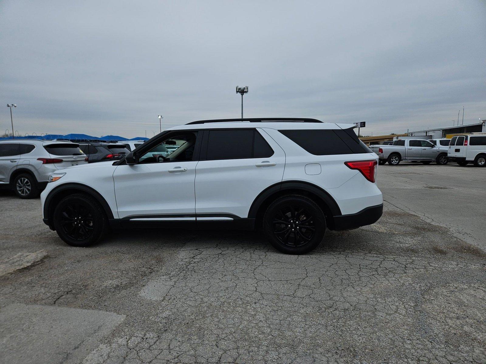 2020 Ford Explorer Vehicle Photo in NORTH RICHLAND HILLS, TX 76180-7199