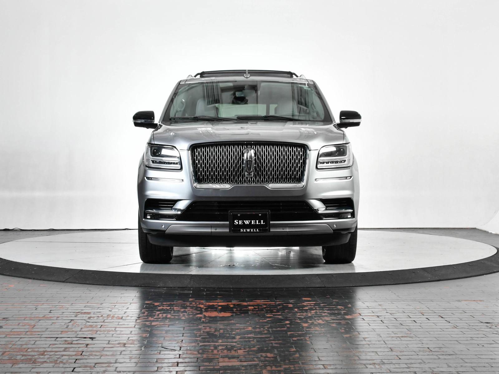 2020 Lincoln Navigator L Vehicle Photo in DALLAS, TX 75235