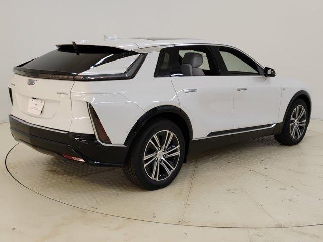 2025 Cadillac LYRIQ Vehicle Photo in PINEVILLE, NC 28134-8495