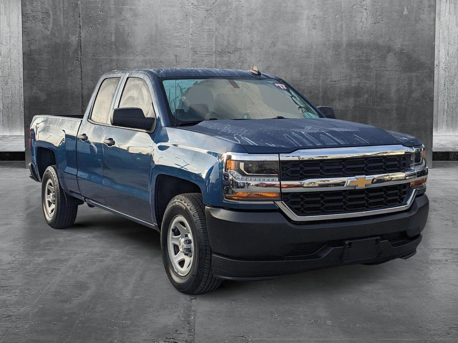 2017 Chevrolet Silverado 1500 Vehicle Photo in MIAMI, FL 33172-3015