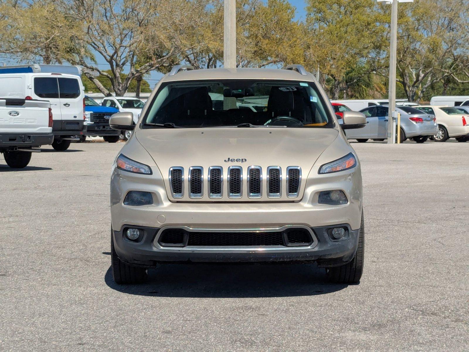 2014 Jeep Cherokee Vehicle Photo in St. Petersburg, FL 33713