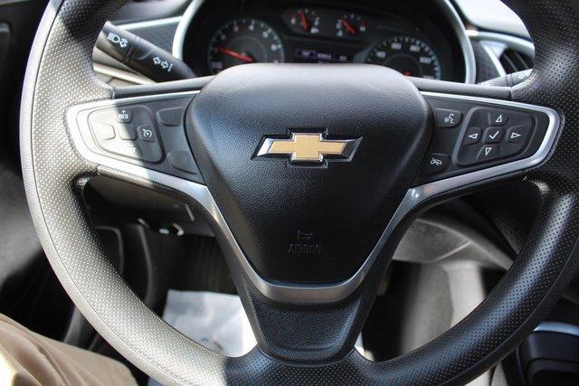 2022 Chevrolet Malibu Vehicle Photo in SAINT CLAIRSVILLE, OH 43950-8512