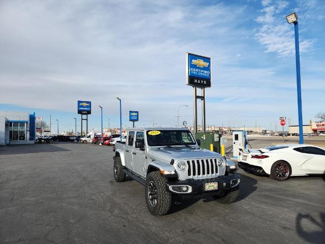 2023 Jeep Gladiator Vehicle Photo in HAYS, KS 67601-1994