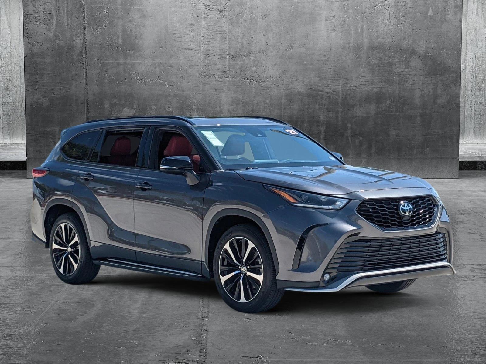 2021 Toyota Highlander Vehicle Photo in Davie, FL 33331