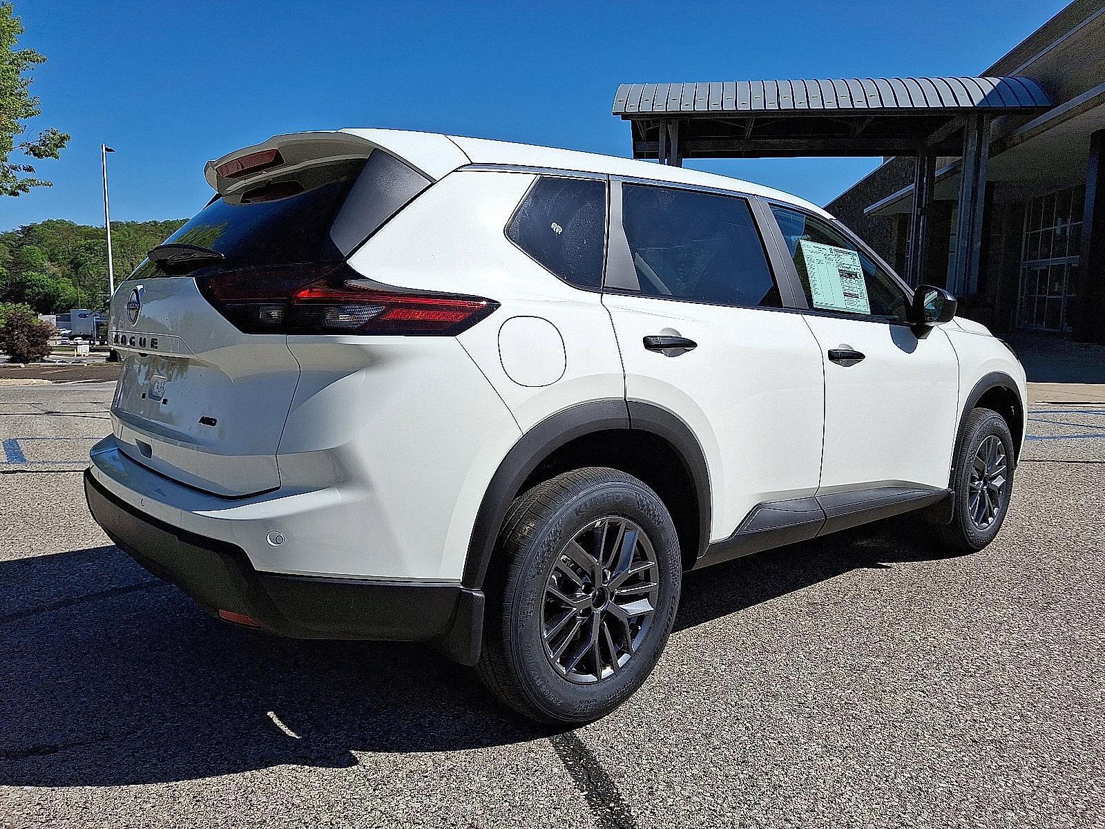 2025 Nissan Rogue Vehicle Photo in Mechanicsburg, PA 17050-2306