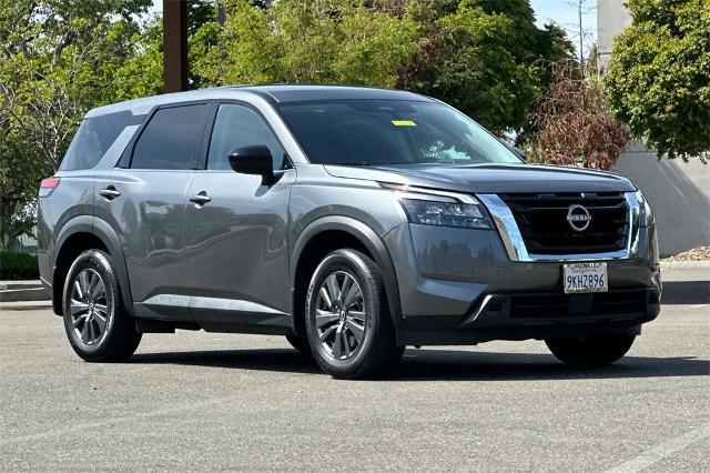 Used 2024 Nissan Pathfinder S with VIN 5N1DR3AA5RC213369 for sale in Vacaville, CA