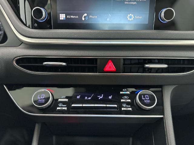 2022 Hyundai SONATA Vehicle Photo in Grapevine, TX 76051