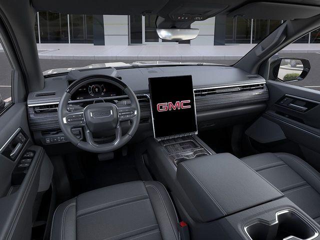 2025 GMC Sierra EV Vehicle Photo in WATERTOWN, CT 06795-3318