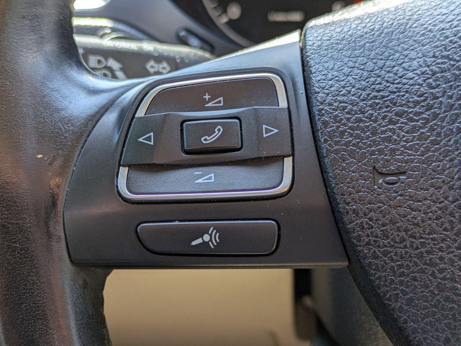 2012 Volkswagen Jetta Sedan Vehicle Photo in GREENACRES, FL 33463-3207