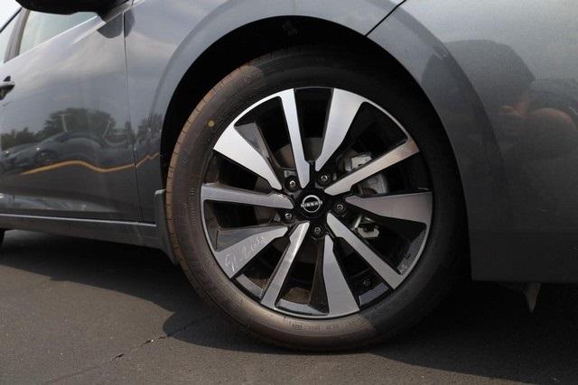 2025 Nissan Sentra Vehicle Photo in Hazelwood, MO 63042