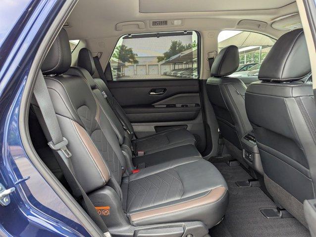 2024 Nissan Pathfinder Vehicle Photo in San Antonio, TX 78230