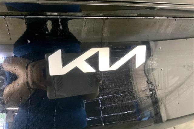2023 Kia Sportage Vehicle Photo in Lees Summit, MO 64086