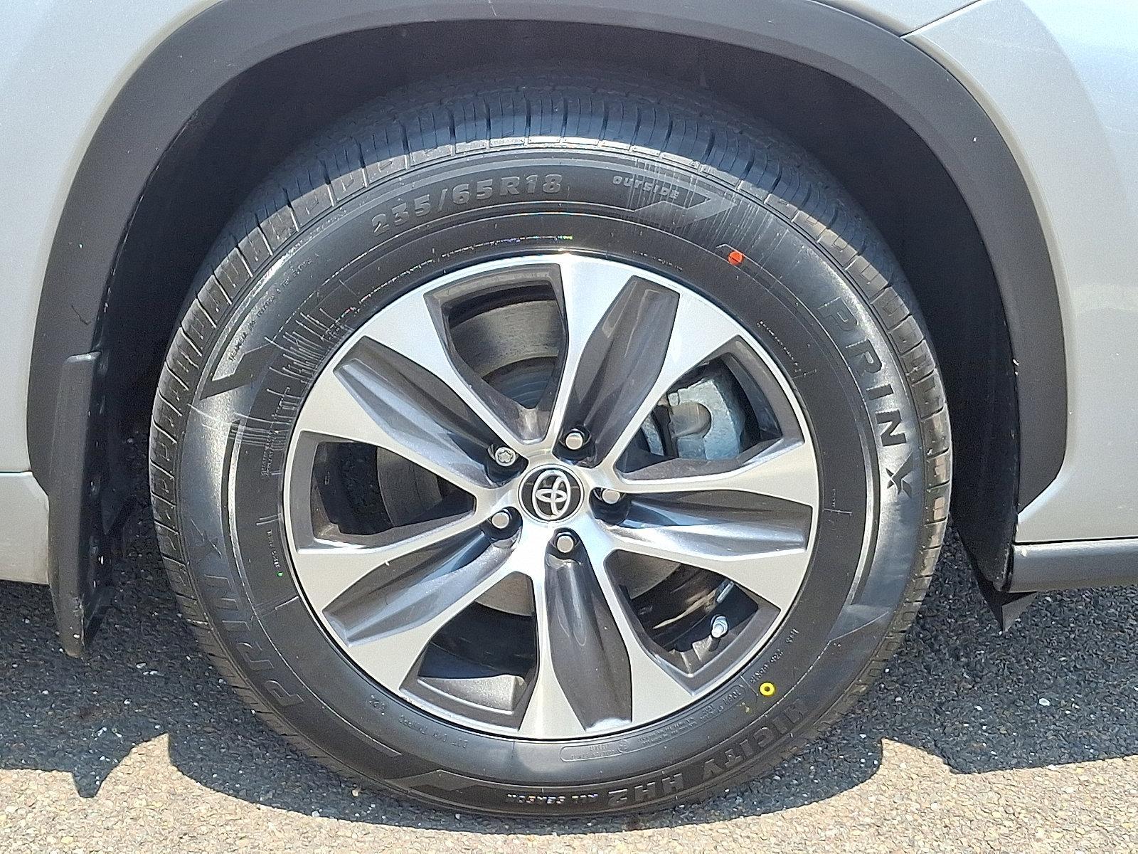 2023 Toyota Highlander Vehicle Photo in Trevose, PA 19053